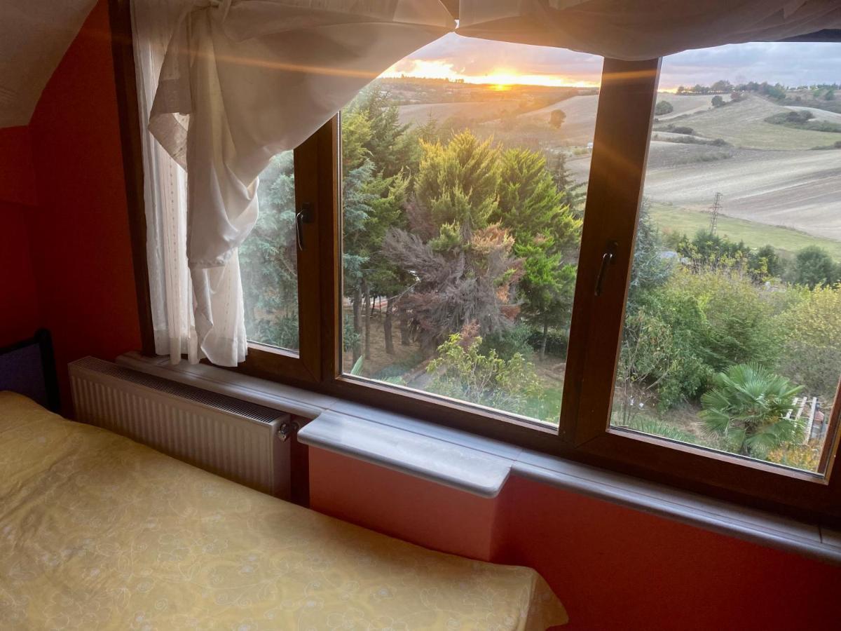 Havalimanina Cok Yakin Villada Oda Arnavutkoy Exteriér fotografie